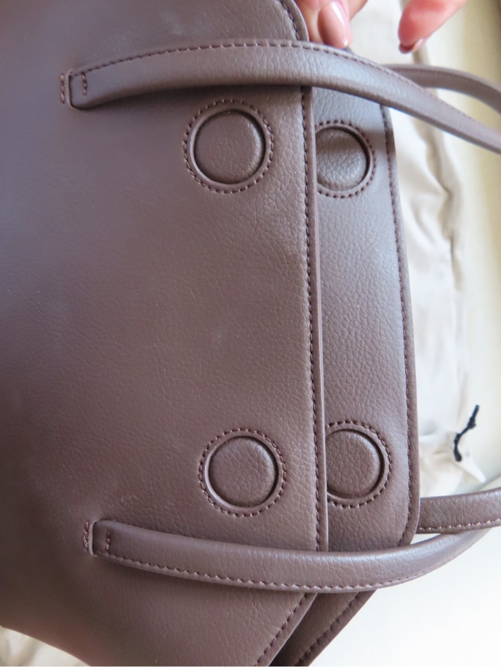 Freja NYC Leather Shoulder Bag in Brown - Picture 8 of 9
